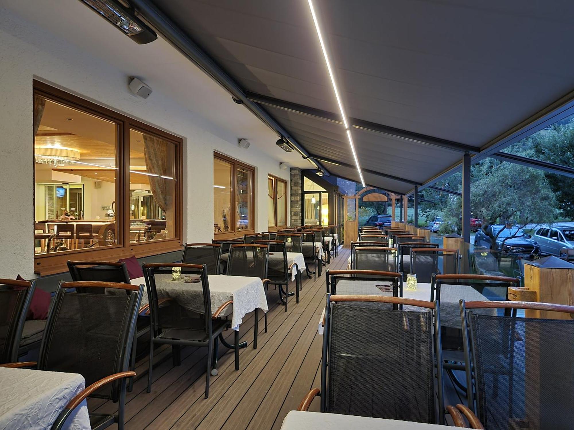 Hotel Alpina Rauris Exterior photo